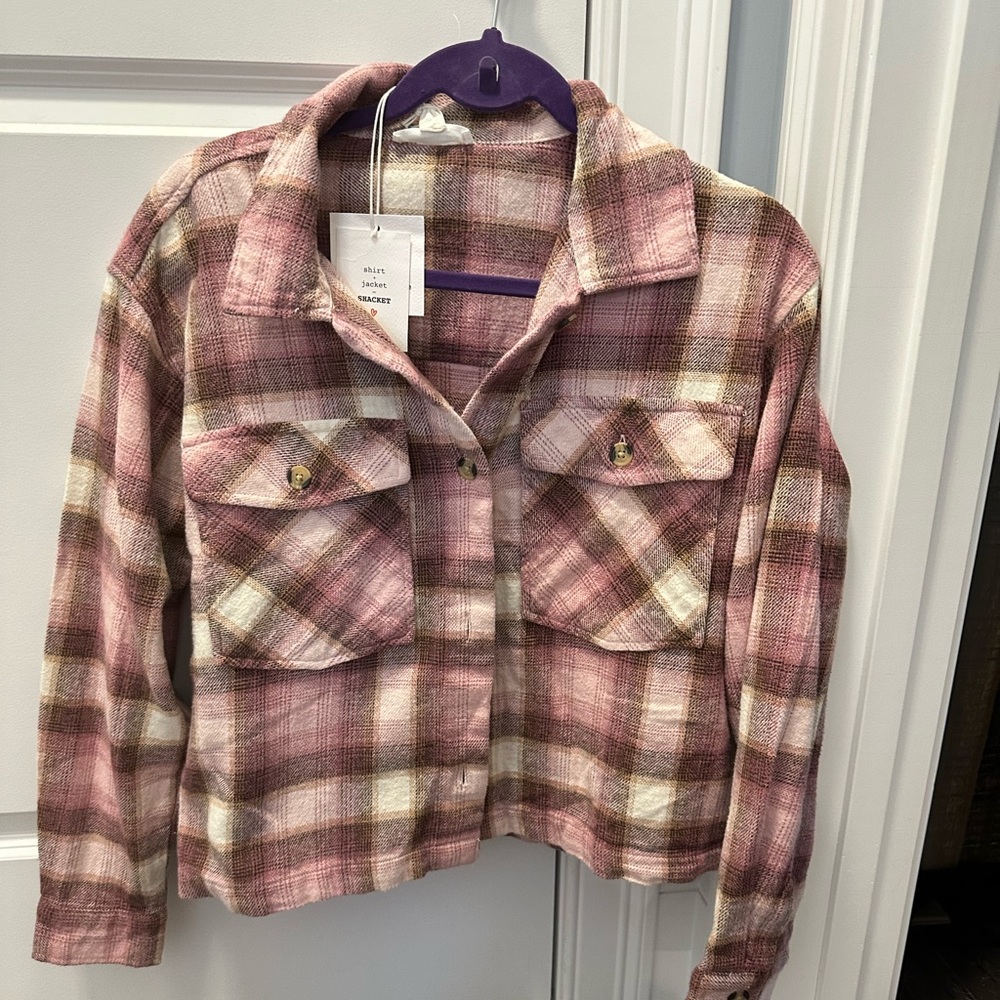 BEACH LUNCH LOUNGE: Ella Plaid Shacket Medium